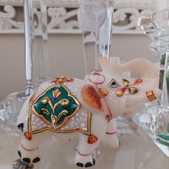 Marble Elephant Hand Crafted - Picture 5 of 16